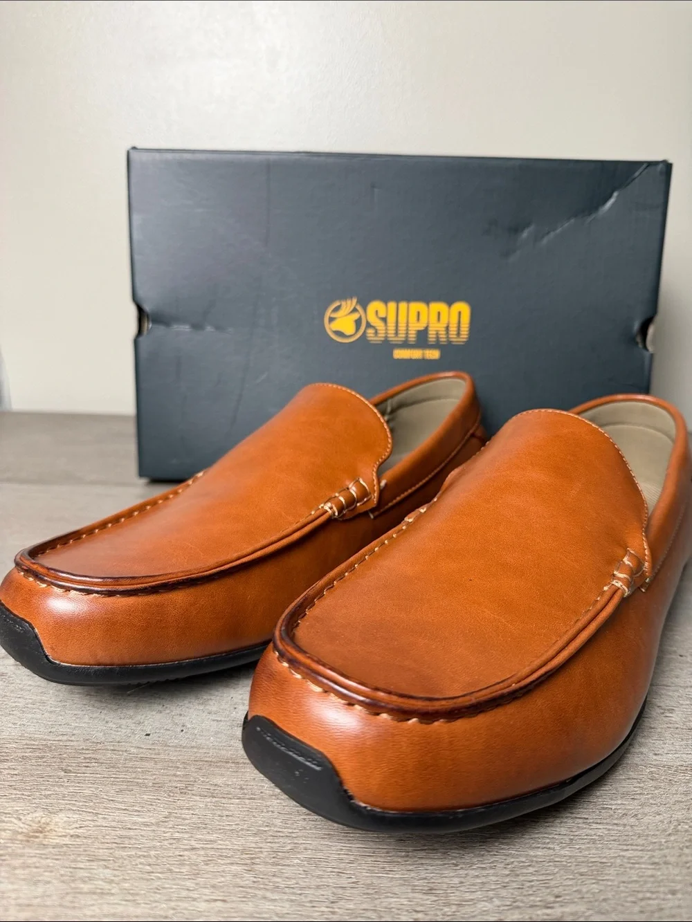 Men’s Tan Leather Slip-On Driving Loafers